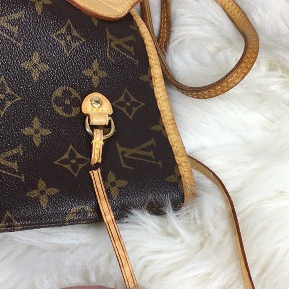 Authentic Louis Vuitton MM Neverfull Monogram - Picture 8 of 16